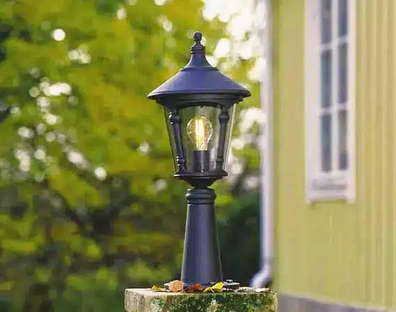 Pillar top lights for entrance and other outdoor areas