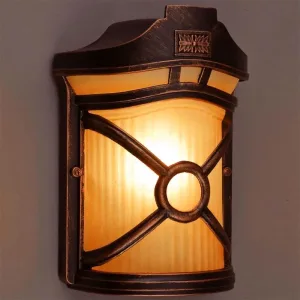 Decorative vintage bronze outdoor wall light