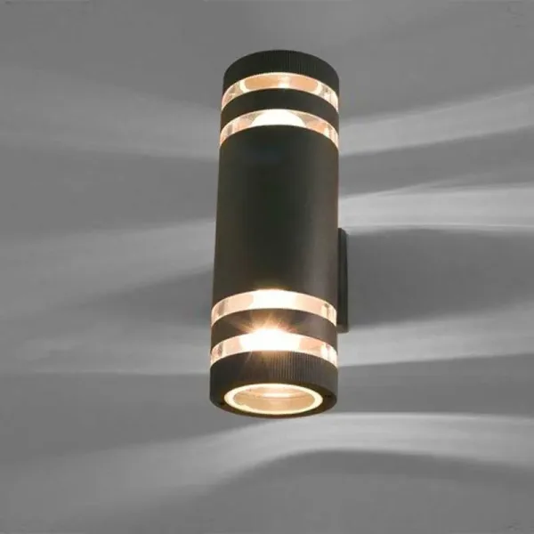 Modern outdoor wall light in black