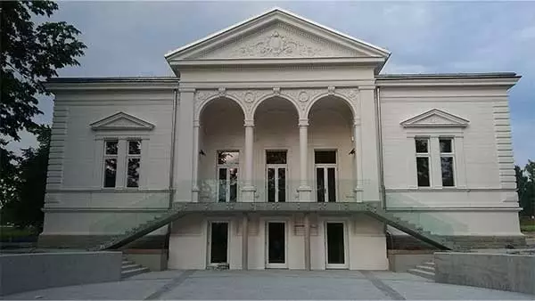 Museum video mapping